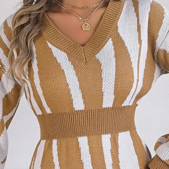 Savannah Sweater Dress - Picture 2 of 8